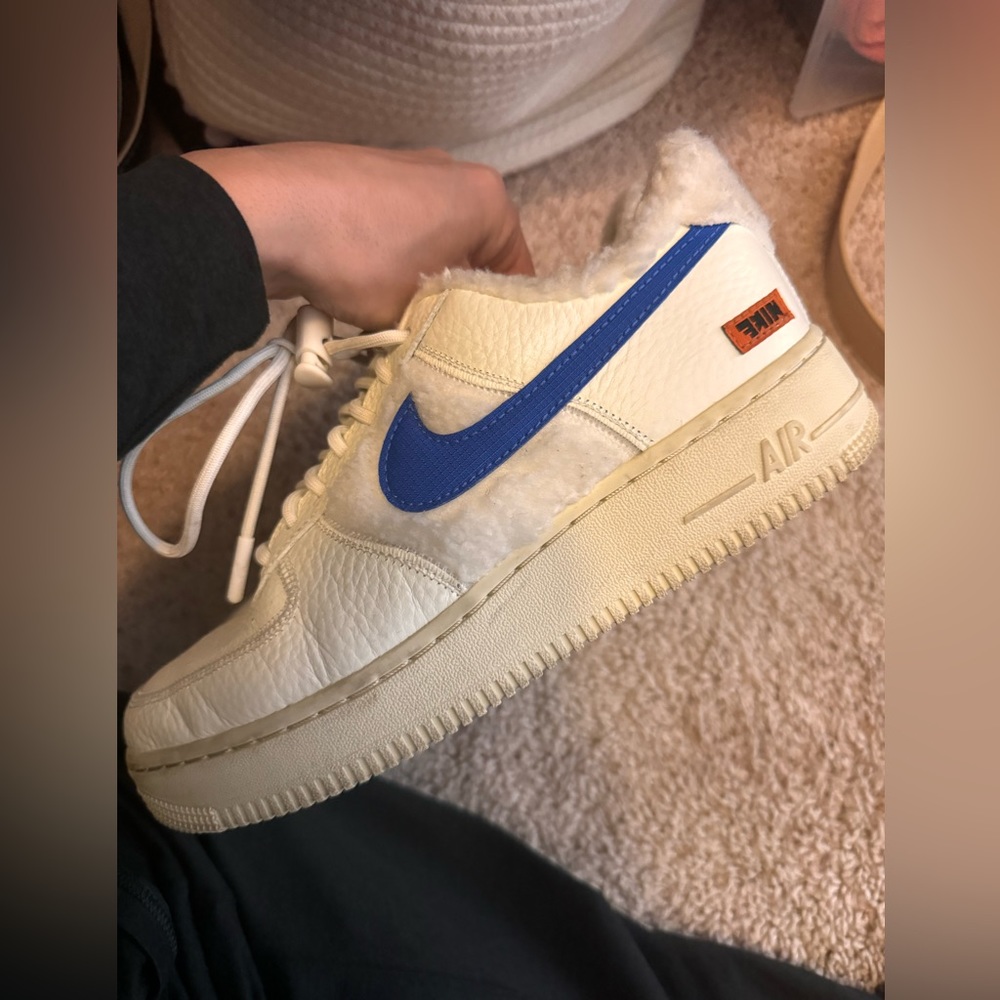 Nike Air Force one women’s ‘07 shoes